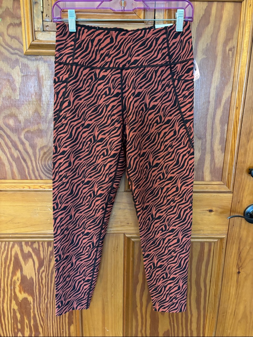 Victoria's Secret Rust and Black Zebra Print high rise 7/8 Leggings